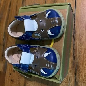 Livie and Luca Elephants